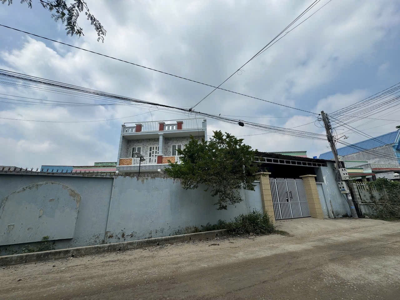 Nhà kho 2 mt xã Thanh Phú, huyện Bến Lức tổng dt 1234m2 giá 18,48 tỷ 3