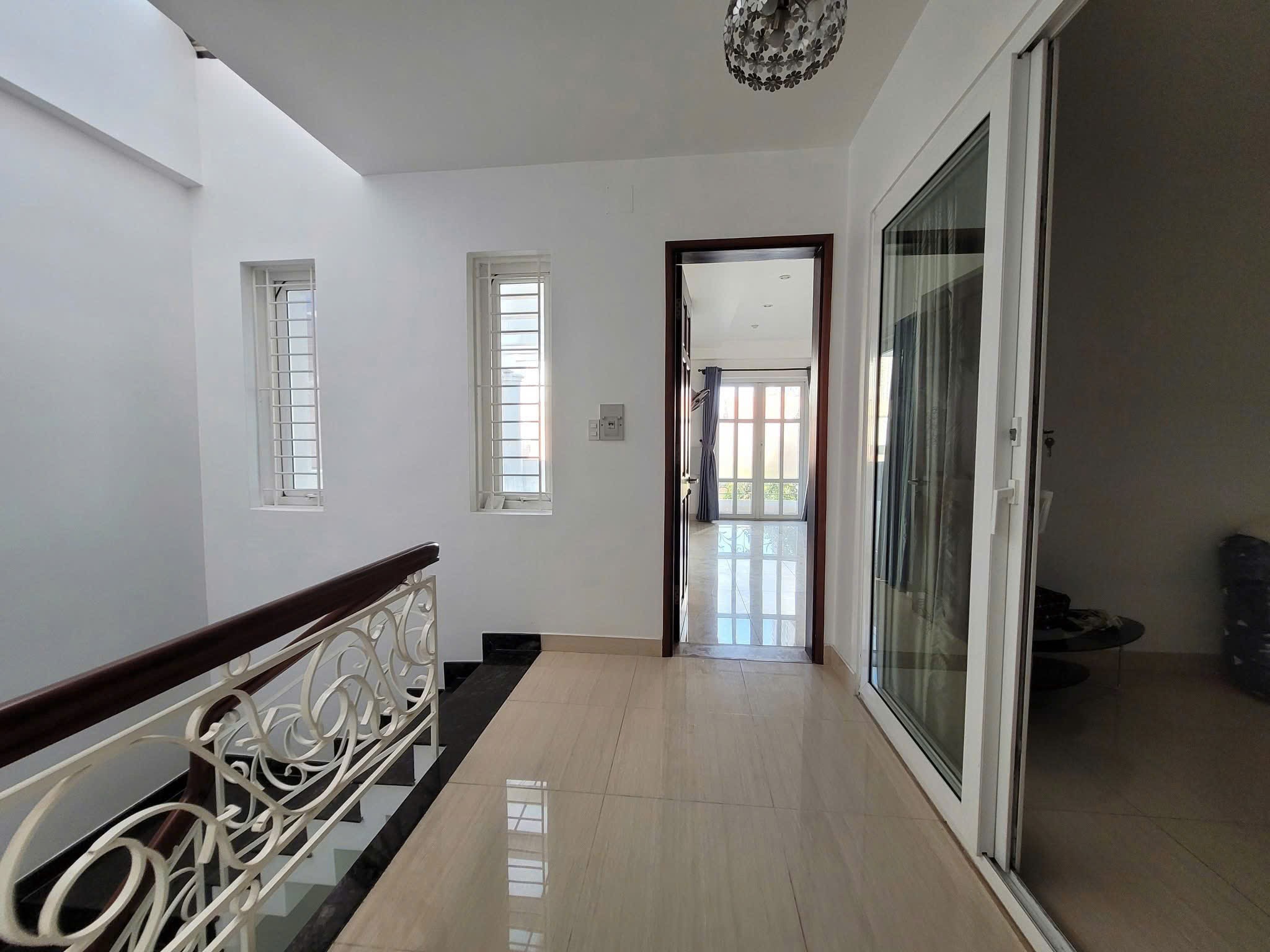 Cho thuê Nhà mặt tiền Phường Thảo Điền, Quận 2, Diện tích 140m², Giá 68 Triệu/tháng 7