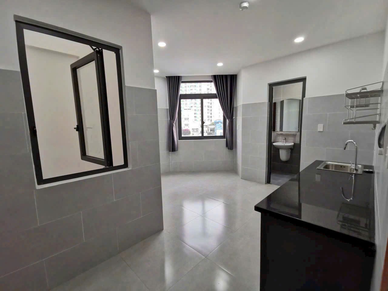 Nhà trọ cao cấp 27 phòng mt đường Đặng Thế Phong, p Tân Sơn Nhì, Tân Phú dt 209m2 giá 31 tỷ 4