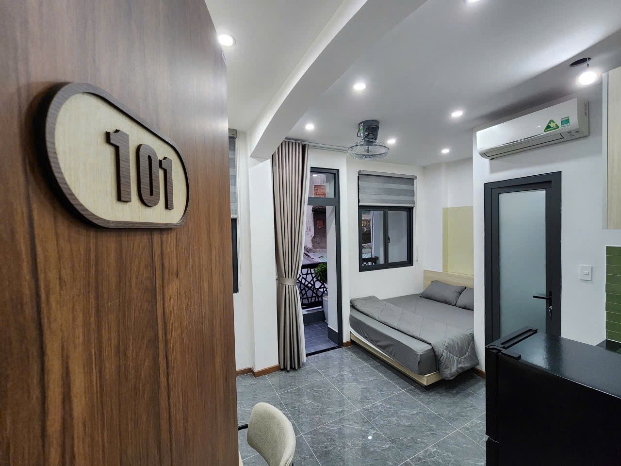 Cần bán Homestay - Khách Sạn đường Lê Thánh Tôn, Phường Bến Thành, Diện tích 51m², Giá 25.9 Tỷ 3