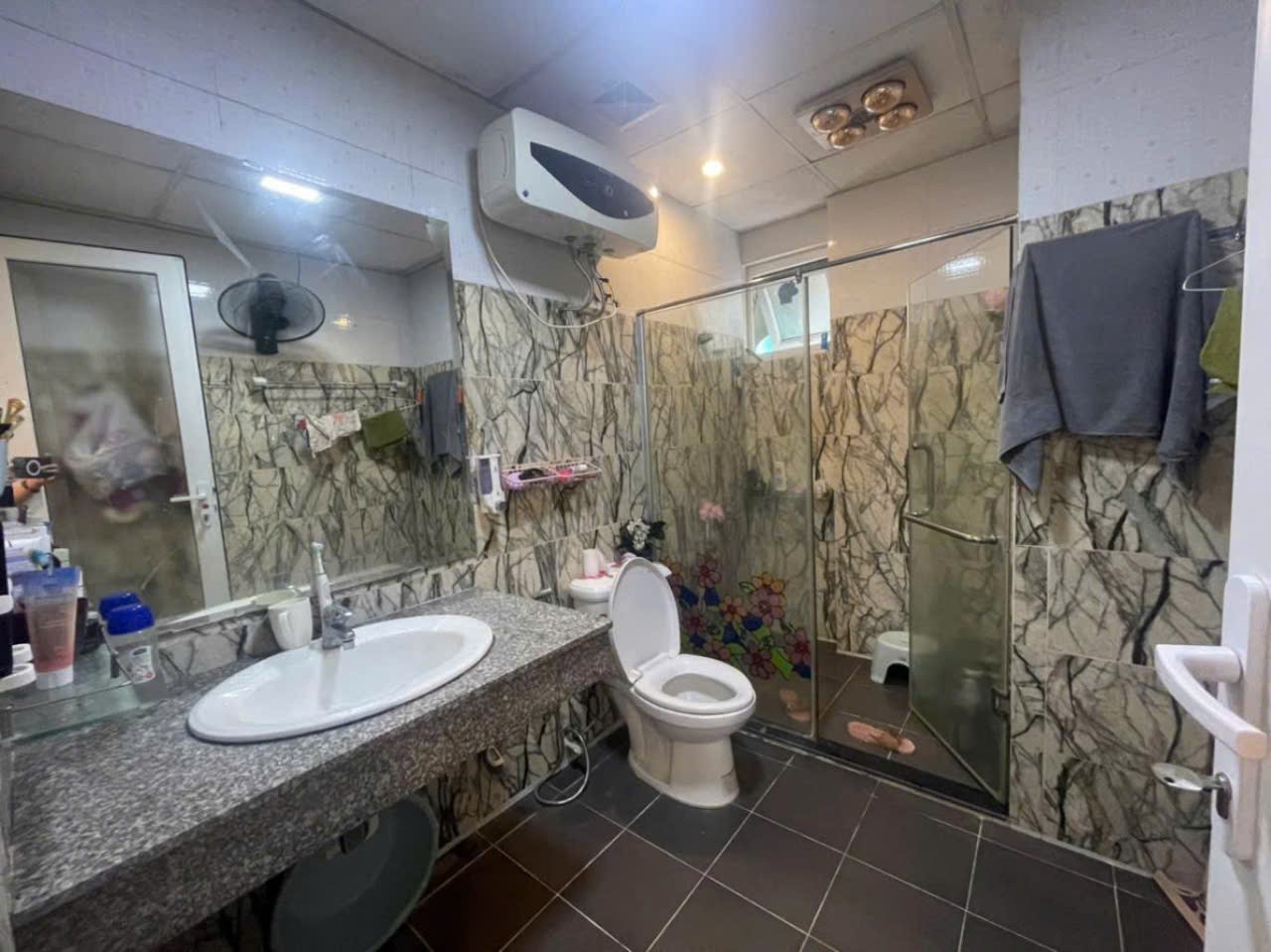 BÁN NHÀ  TÔ HIỆU, HÀ ĐÔNG, HAI THOÁNG, Ô TÔ ĐỖ CỬA, SỔ HOA HẬU CHỈ NHỈNH 7 TỶ 3