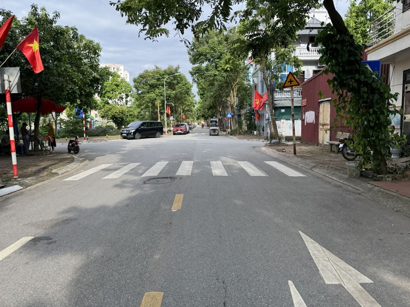Bán nhà cấp 4 Phố Quán Tình, Giang Biên: 63,4m2, khổ đất đẹp, cách Hồ 30m - Sống Xanh An Lành! 4