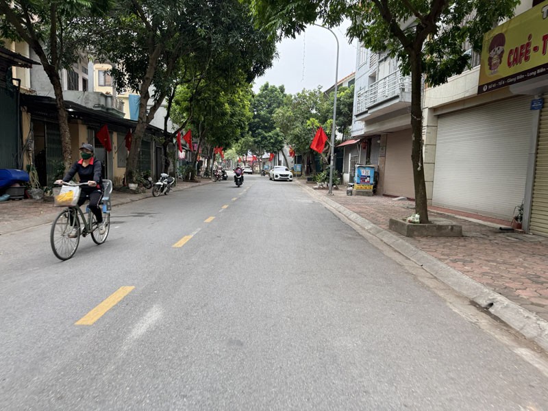 Bán nhà cấp 4 Phố Quán Tình, Giang Biên: 63,4m2, khổ đất đẹp, cách Hồ 30m - Sống Xanh An Lành! 6