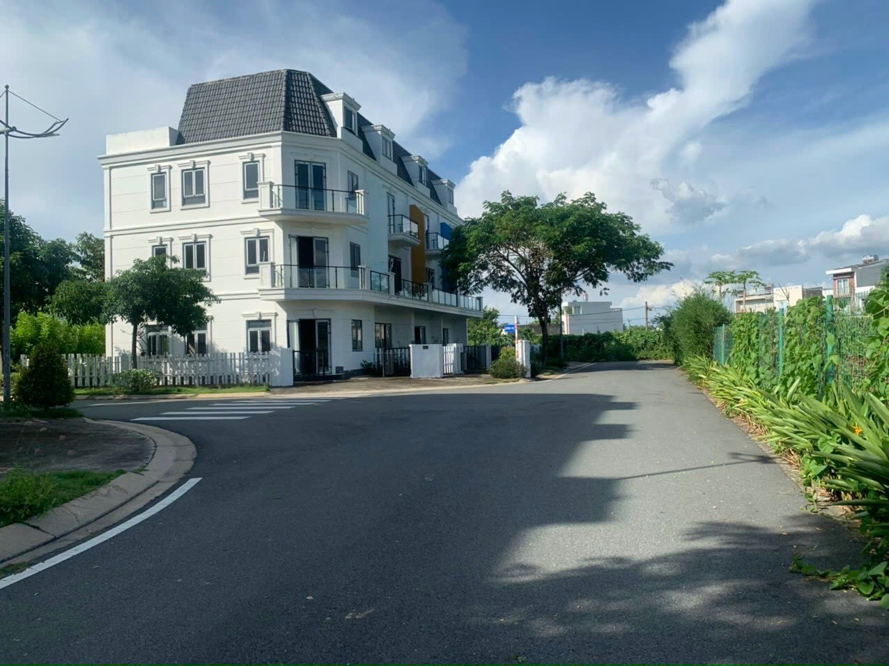 Cần bán Biệt thự Phường Trường Thạnh, Quận 9, Diện tích 136m², Giá 14.2 Tỷ 3