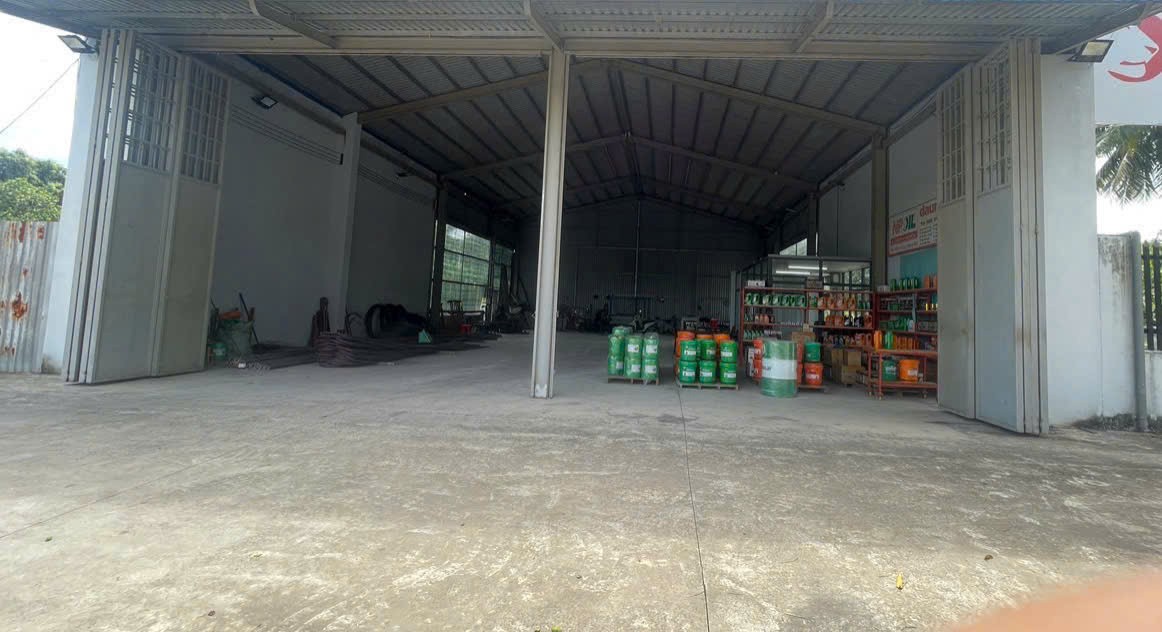 Nhà kho mặt tiền Nguyễn Thị Rành, xã Trung Lập Hạ tổng dt 2221m2 giá 19 tỷ 5