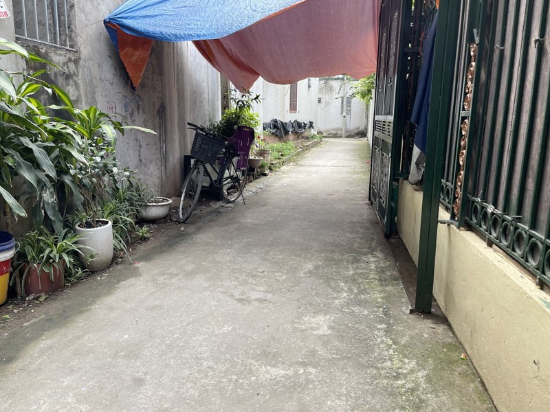 Đầu Tư An Toàn - DT: 44,7m2 nhà cấp 4 ngõ 197/80 Phúc Lợi. Ngõ thông, nở hậu, gần chợ 3