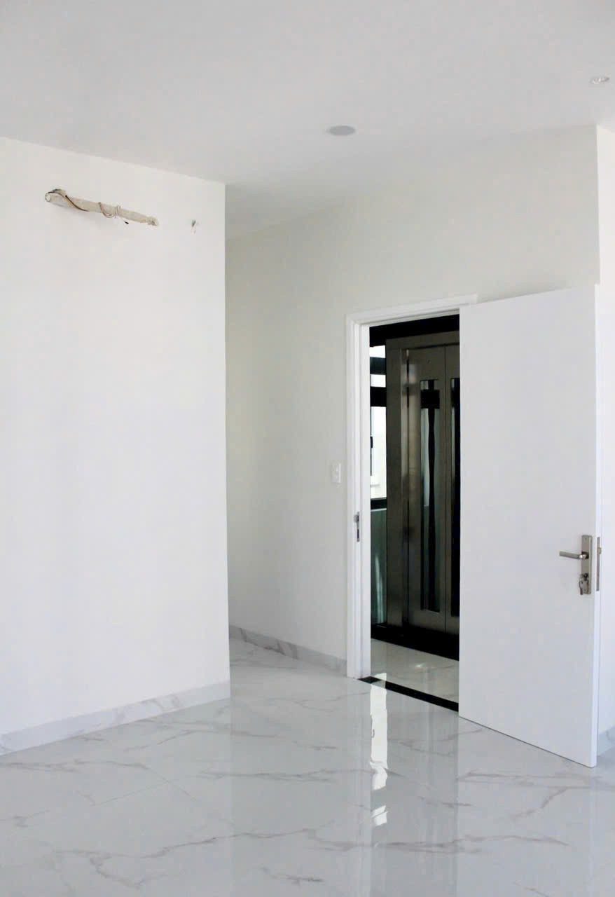 Cho thuê Nhà mặt tiền Phường Long Thạnh Mỹ, Quận 9, Diện tích 84m², Giá 40 Triệu/tháng