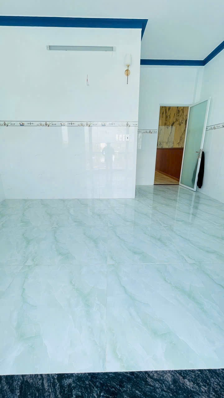 Nhà hẻm thị trấn Đức Hòa dt 130m2 1 lầu 3pn 3wc giá 2,6 tỷ 10