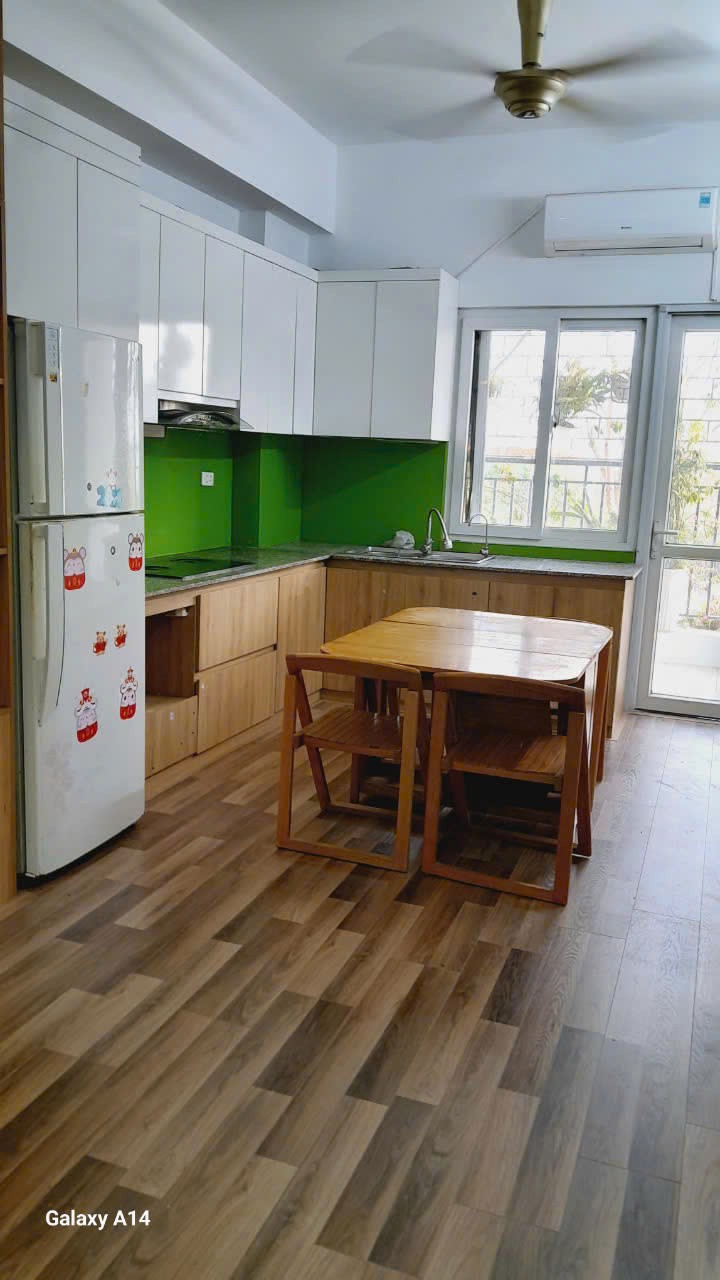 Bán gấp căn hộ72m2 full nội thất - 2,5x tỷ(x thỏa thuận)