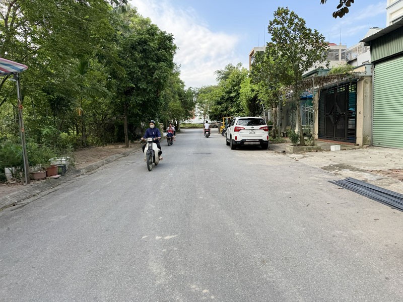 Lô Góc Vàng KĐT 31ha Trâu Quỳ: 150m2 đối diện nhà văn hóa, mặt tiền rộng, kinh doanh đỉnh cao! 2
