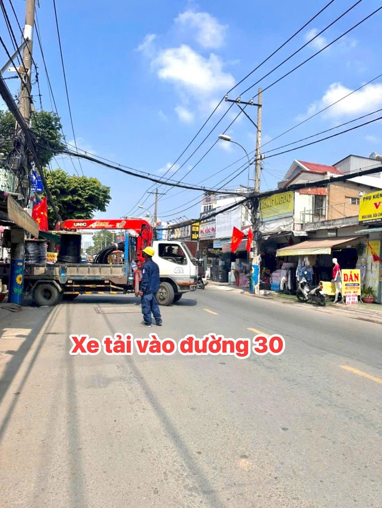 Cần bán Đất Phường Bình Trưng Đông, Quận 2, Diện tích 105m², Giá 8.8 Tỷ