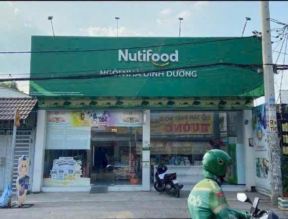 NHÀ (8x23) MT XUÂN THỚI THƯỢNG – HÓC MÔN  GẦN CHỢ ĐẦU MỐI CHỈ 9,9 TỶ 2