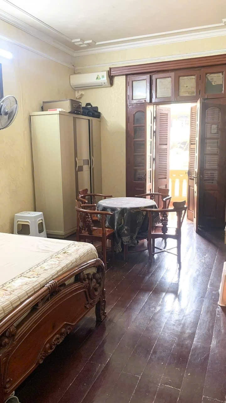 Cần bán Biệt thự đường Thái Thịnh, Phường Thịnh Quang, Diện tích 190m², Giá 35.2 Tỷ 5