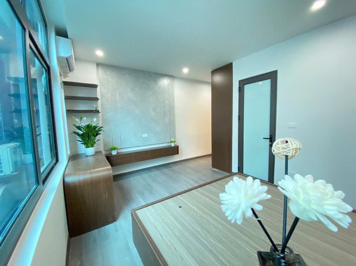 Nguyễn Thị Định – Nhà 40m², 5 tầng, cách phố vài bước chân – Đáng mua ngay không cần hỏi! 3