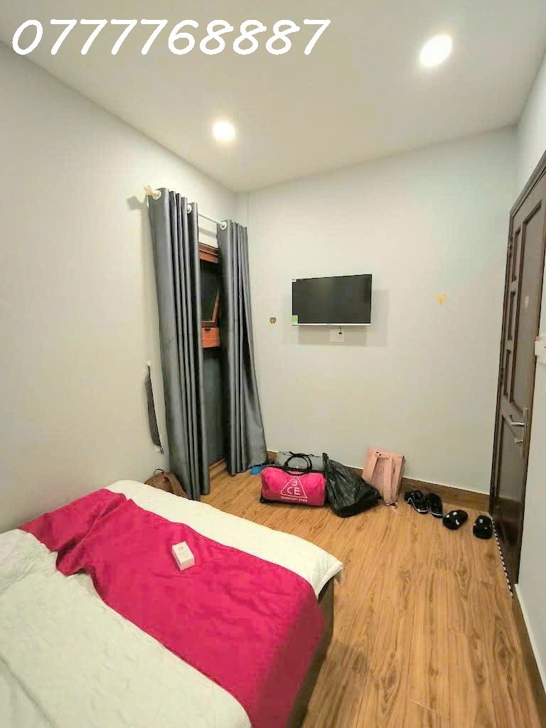 Bán khách sạn gần Khu đô thị Phú Mỹ Hưng Quận 7 - 5 tầng 34 phòng 4
