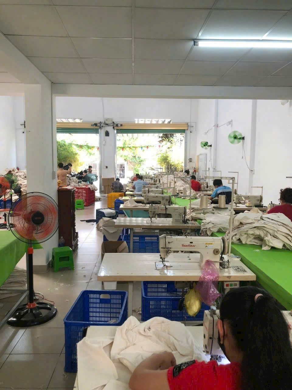 Nhà xưởng mặt tiền xã Xuân Thới Thượng, Hóc Môn dt 350m2 giá 13 tỷ 3