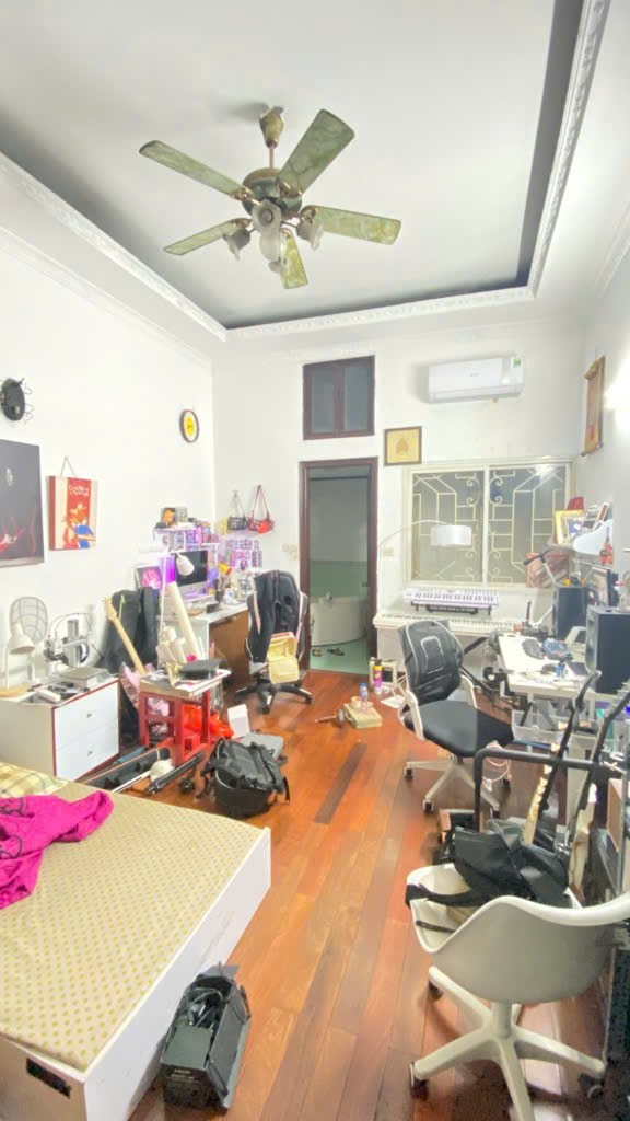 Cần bán Nhà mặt tiền đường Lê Thanh Nghị, Phường Đồng Tâm, Diện tích 80m², Giá 16.8 Tỷ 2