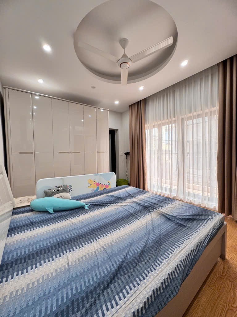 Phân lô Đền Lừ - Hoàng Mai 55m2, MT 10m x 4 tầng, lô góc 3 thoáng kinh doanh, ô tô tránh 4
