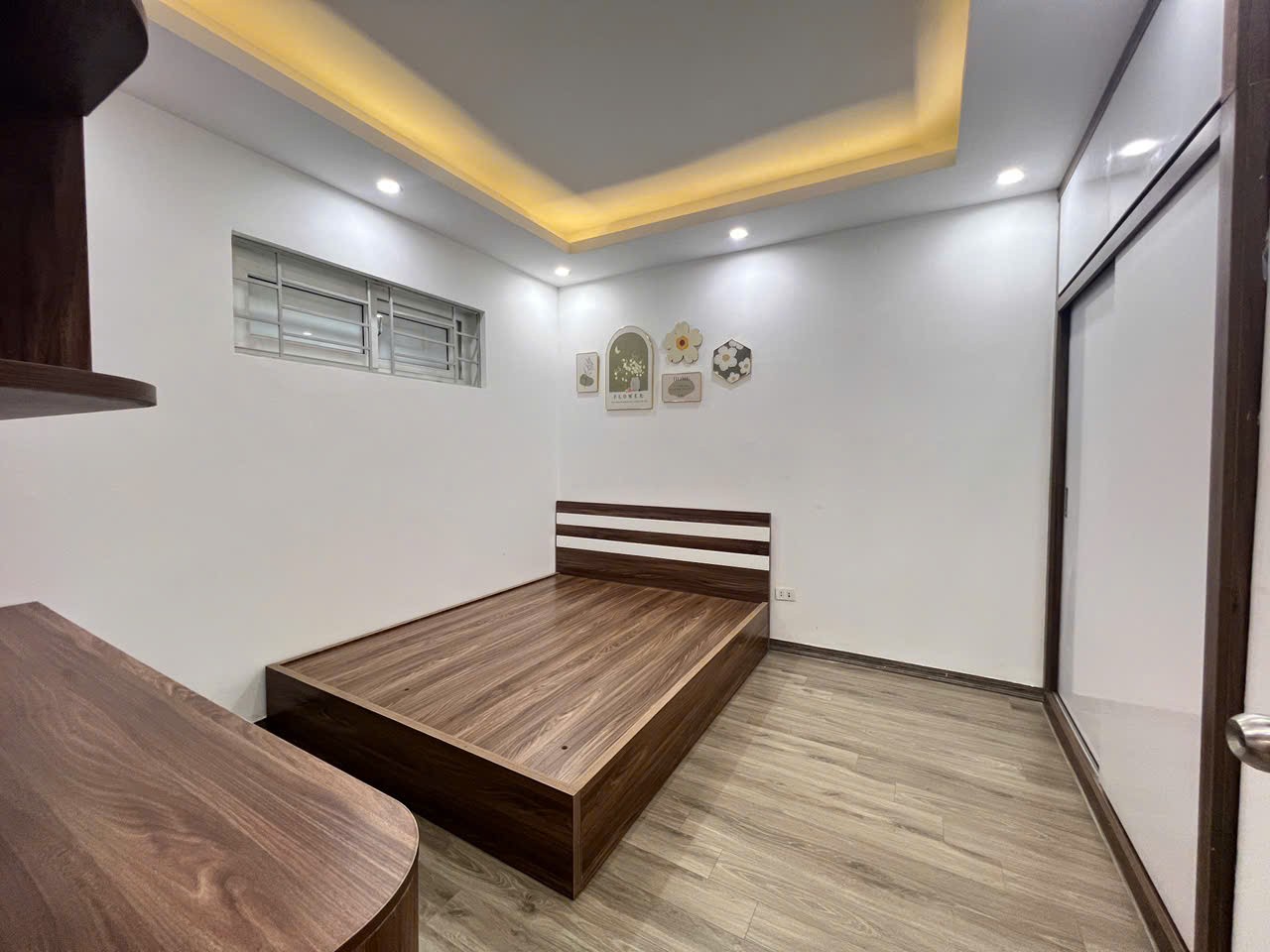 Cần bán Căn hộ chung cư PhưBán nhanh căn hộờng Kiến Hưng, Hà Đông, Diện tích 68m², Giá Thương lượng