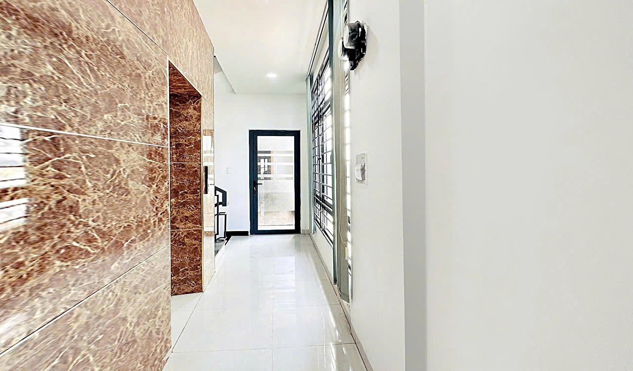 Cần bán Nhà mặt tiền Phường Phước Long B, Quận 9, Diện tích 150m², Giá 34 Tỷ