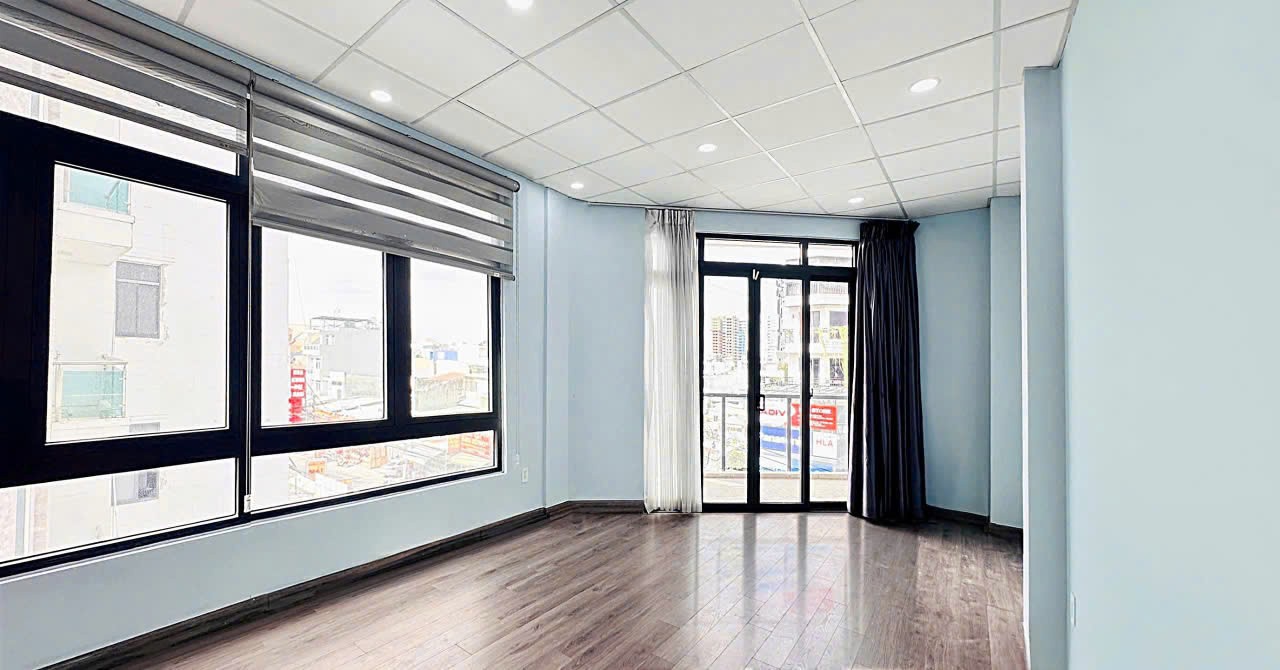 Cần bán Nhà mặt tiền Phường Phước Long B, Quận 9, Diện tích 150m², Giá 34 Tỷ 3