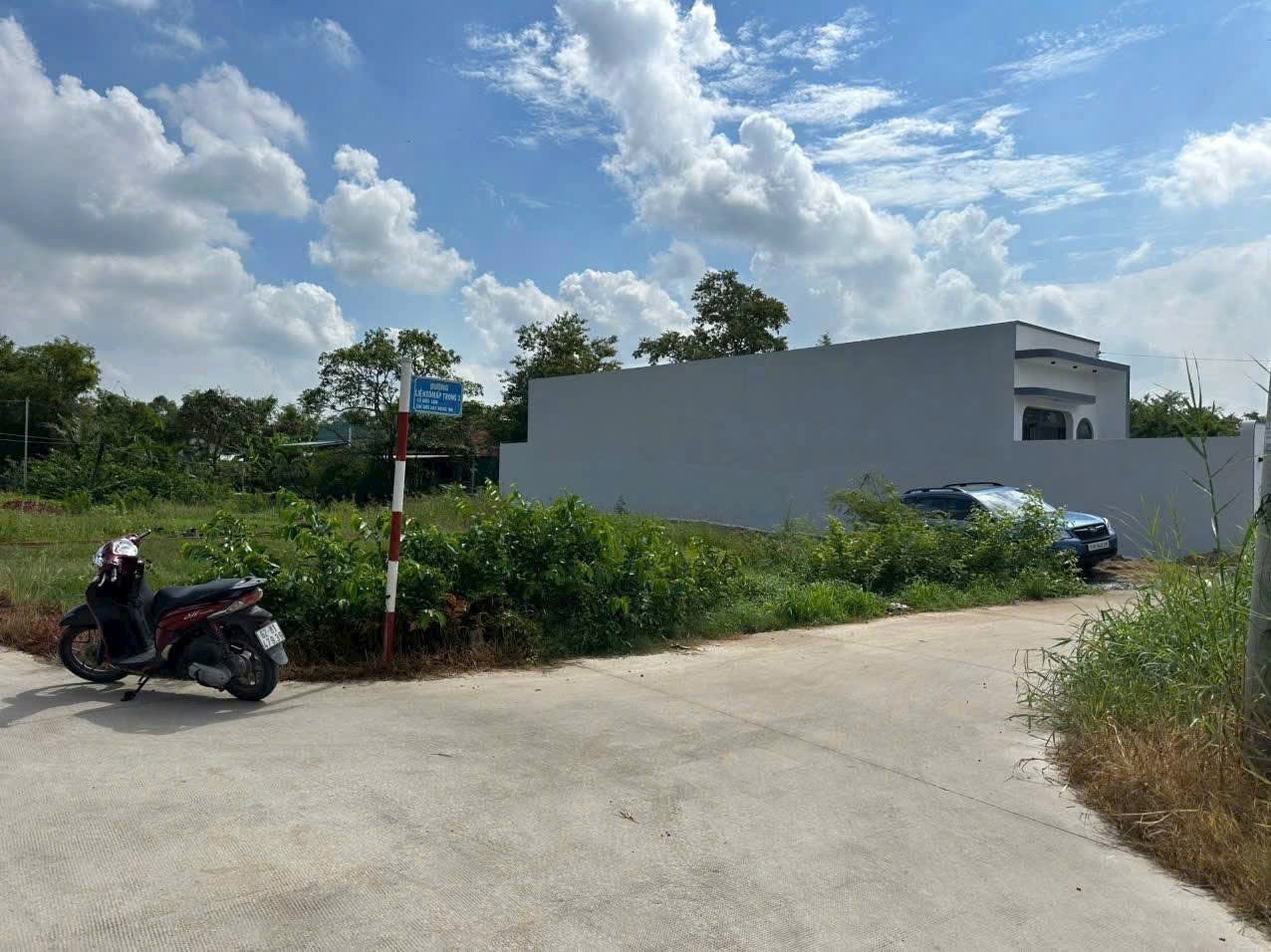 245m2 thổ cư góc 2 mặt tiền đường xã Phước Hậu, Cần Giuộc giá 1,8 tỷ 2