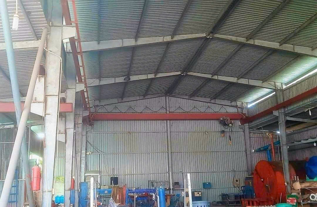 Xưởng mặt tiền Nguyễn Thị Nê, xã Phú Hòa Đông tổng dt 1600m2 giá 18 tỷ 4