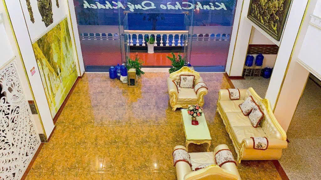 BÁN TÒA CHDV 1000M2 NGUYỄN VĂN QUÁ, Q12 – THU NHẬP 400TR/THÁNG 3