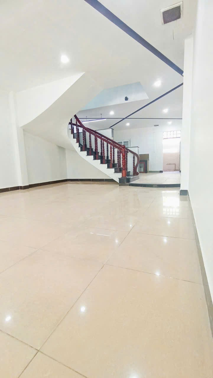 NHÀ MẶT TIỀN DƯƠNG THỊ MƯỜI (5X30), GẦN BV QUẬN 12 2 TẤM GIÁ SIÊU HỜI 5