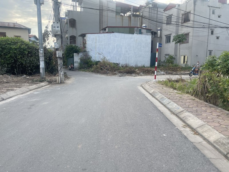 Bán lô góc Hoa Hậu Đông Dư: 247m2, mặt tiền rộng, tiện ích cơ bản đầy đủ, không khí trong lành! 2
