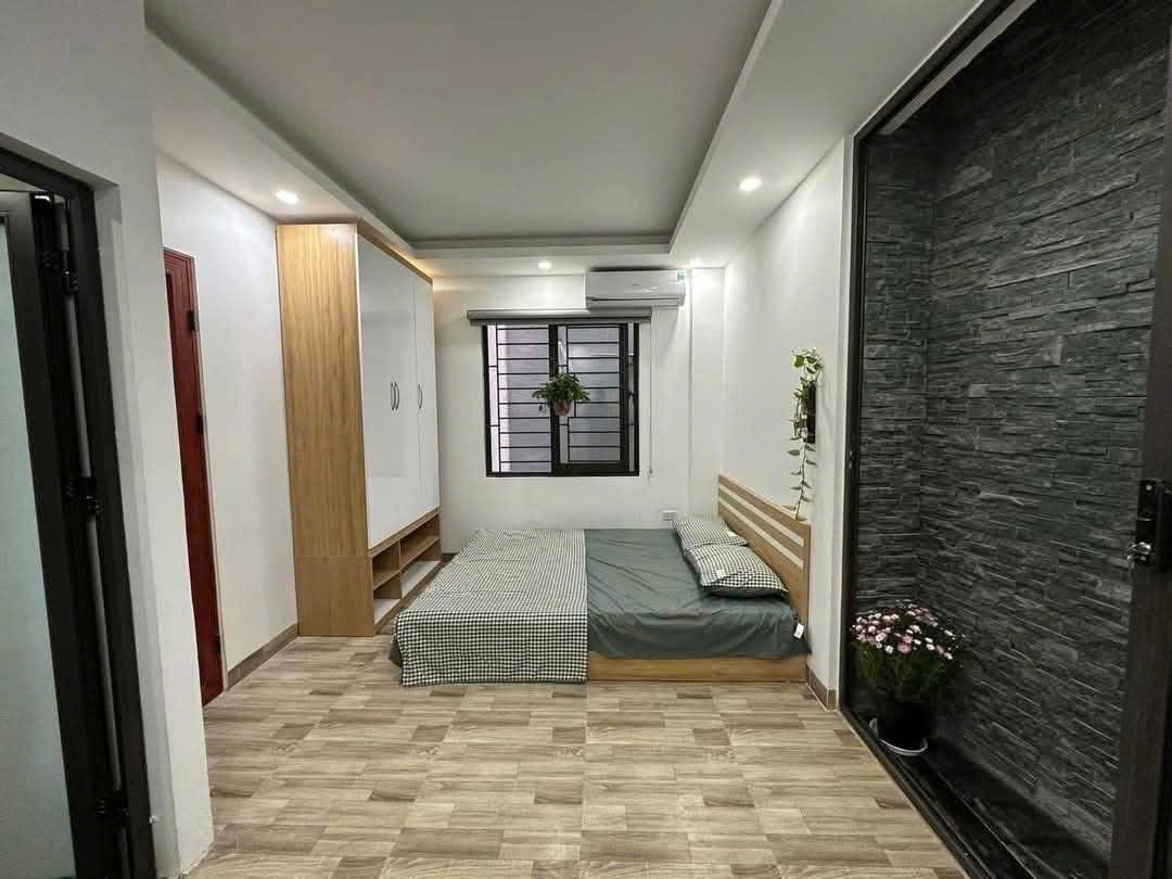 Nhỉnh 14 tỷ có nhà Khương Trung 70m  *4 tầng. 5