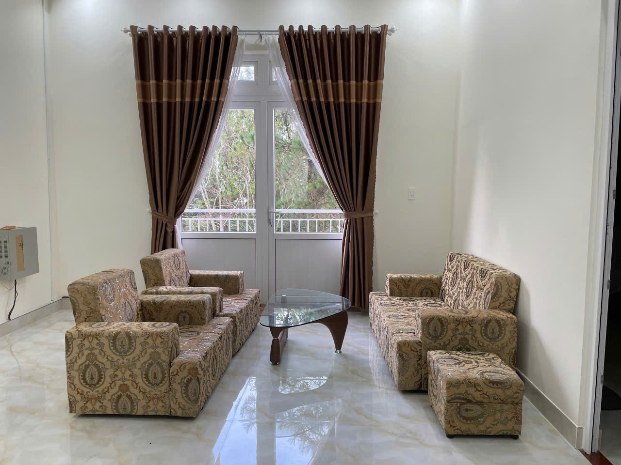 CHO THUÊ VILLA SÂN VƯỜN 5 PHÒNG TOẠ LẠC RỪNG THÔNG PHƯỜNG 8 ĐÀ LẠT GIÁ 25TR 3