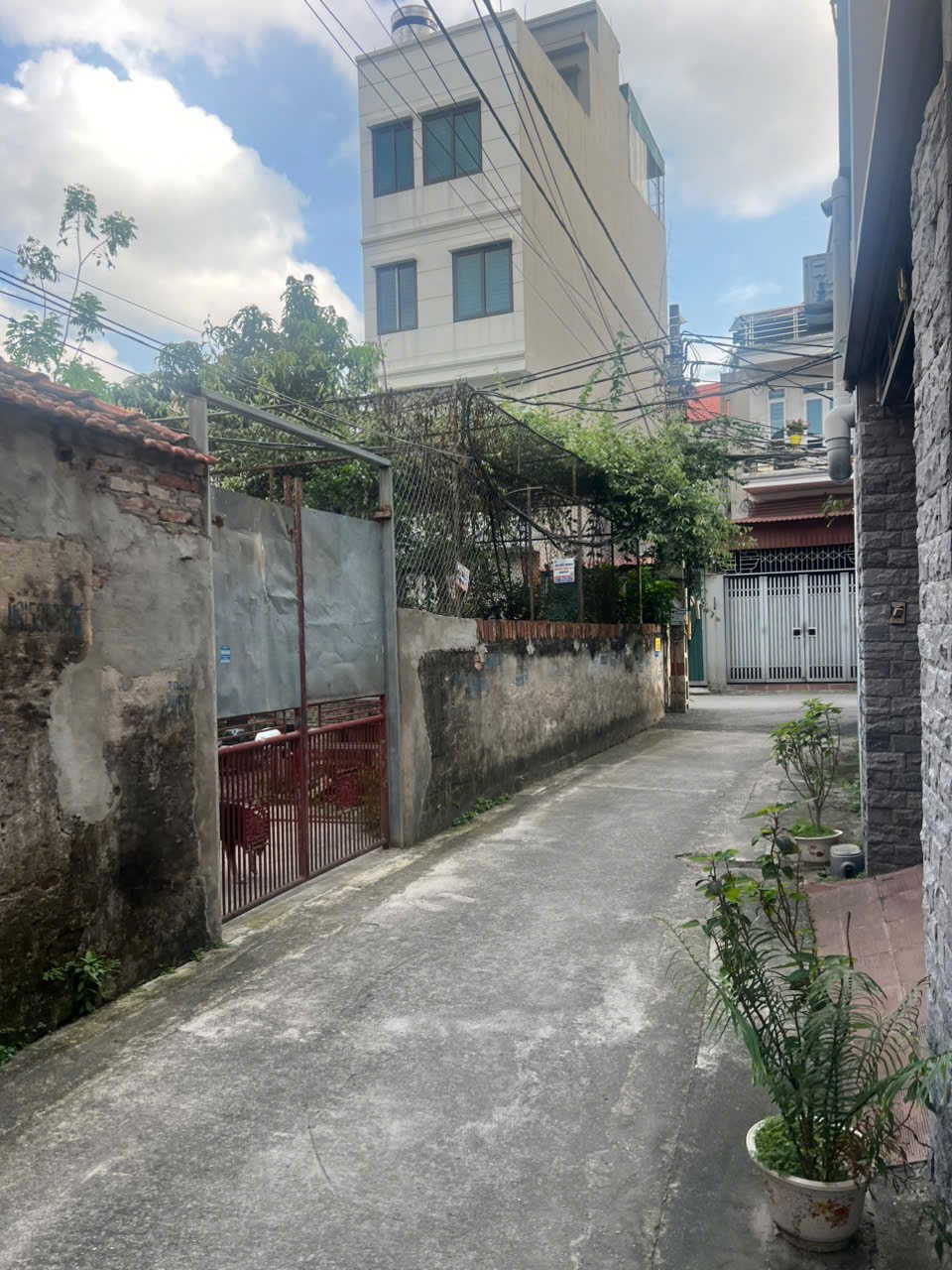 Cần bán Nhà mặt tiền đường Bình Minh, Thị trấn Trâu Quỳ, Diện tích 418m², Giá 68.5 Tỷ 2