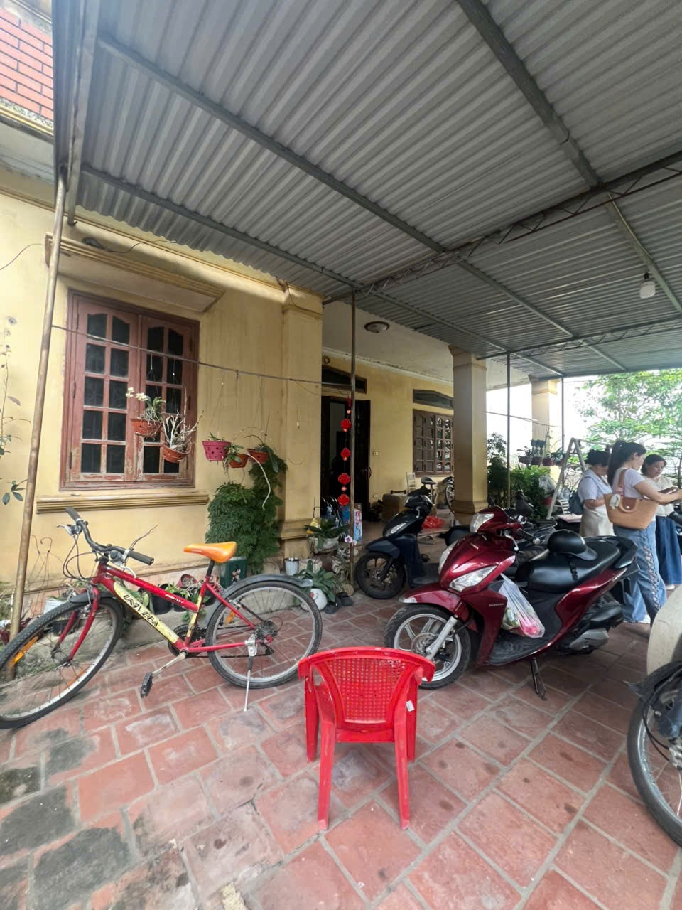 Cần bán Nhà mặt tiền đường Bình Minh, Thị trấn Trâu Quỳ, Diện tích 418m², Giá 68.5 Tỷ 10
