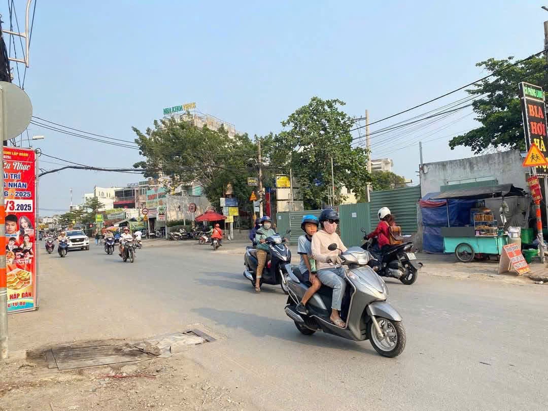 Cho thuê Đất Phường Bình Trưng Đông, Quận 2, Diện tích 630m², Giá Thương lượng 5