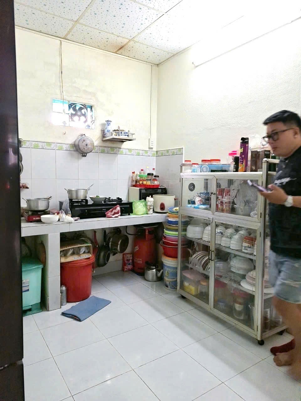 Nhà rẻ Quận 9, hẻm Xe Hơi, Diện tích 50m2, 2 tầng kiên cố, ở ngay chỉ 2.2 ty 3