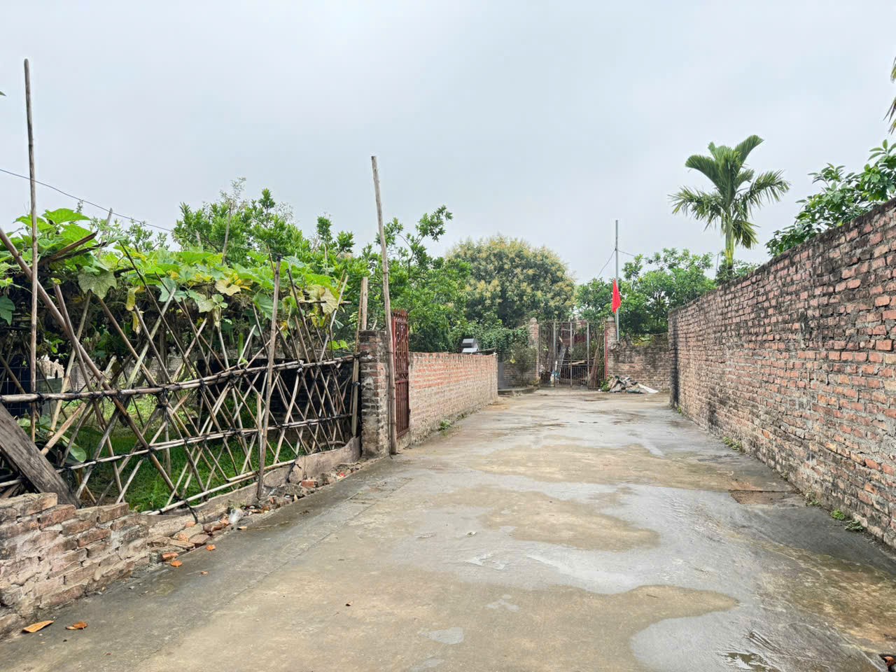 Bán 100m đất thôn Đồng Vỡ, Thanh Lâm, Mê Linh. Gần KCN Quang Minh, oto đỗ 2