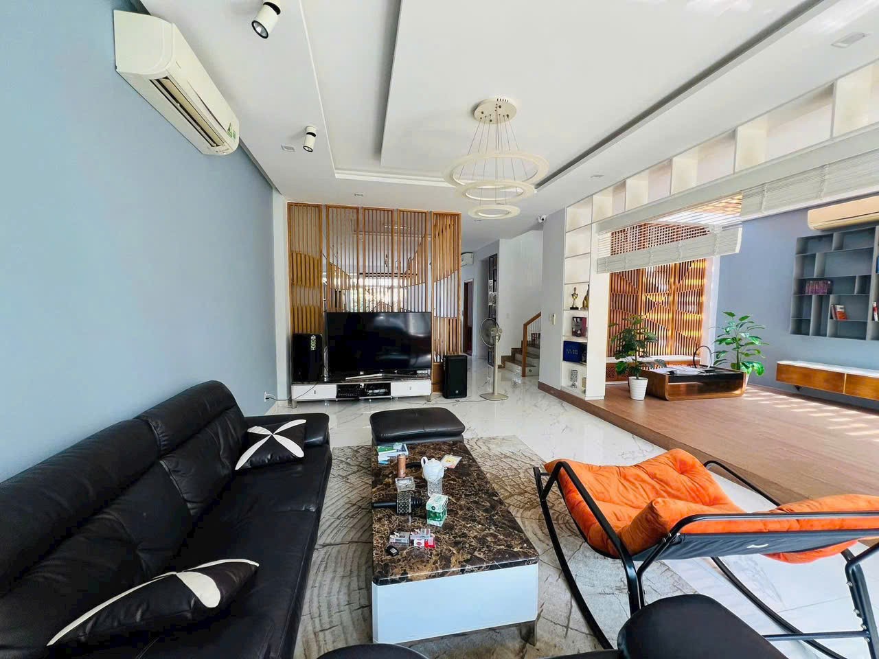 Cần bán Nhà mặt tiền Phường Phú Hữu, Quận 9, Diện tích 160m², Giá 20 Tỷ 3