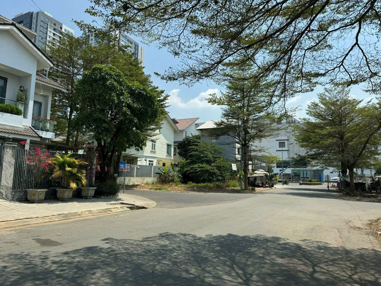 Cần bán Đất Phường Tân Phong, Quận 7, Diện tích 243m², Giá 32 Tỷ 2