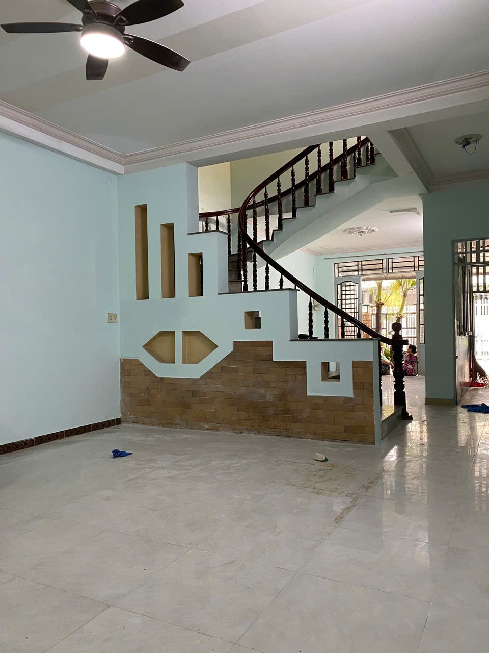 cho thuê nhà 1t2l gần siêu thị big c tân hiệp 3phòng ngủ giá rẻ 2