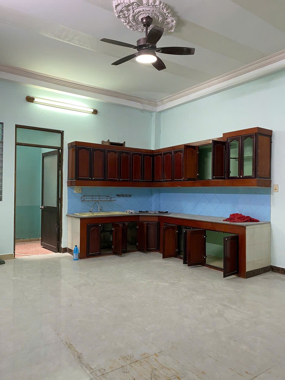 cho thuê nhà 1t2l gần siêu thị big c tân hiệp 3phòng ngủ giá rẻ 5