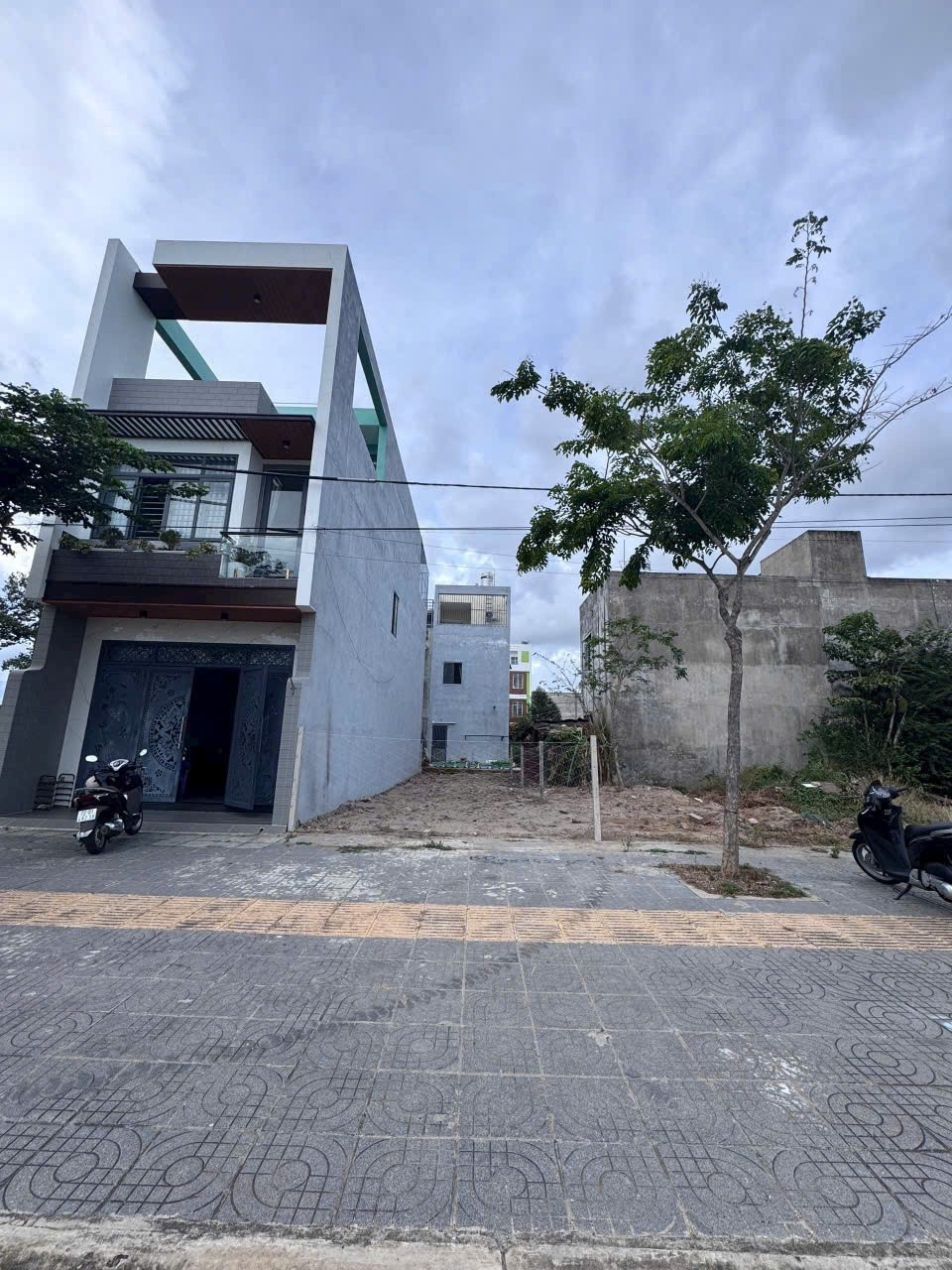Bán lô đất mặt tiền đường Hoàng Hoa Thám, P. Long Tâm, TP Bà Rịa