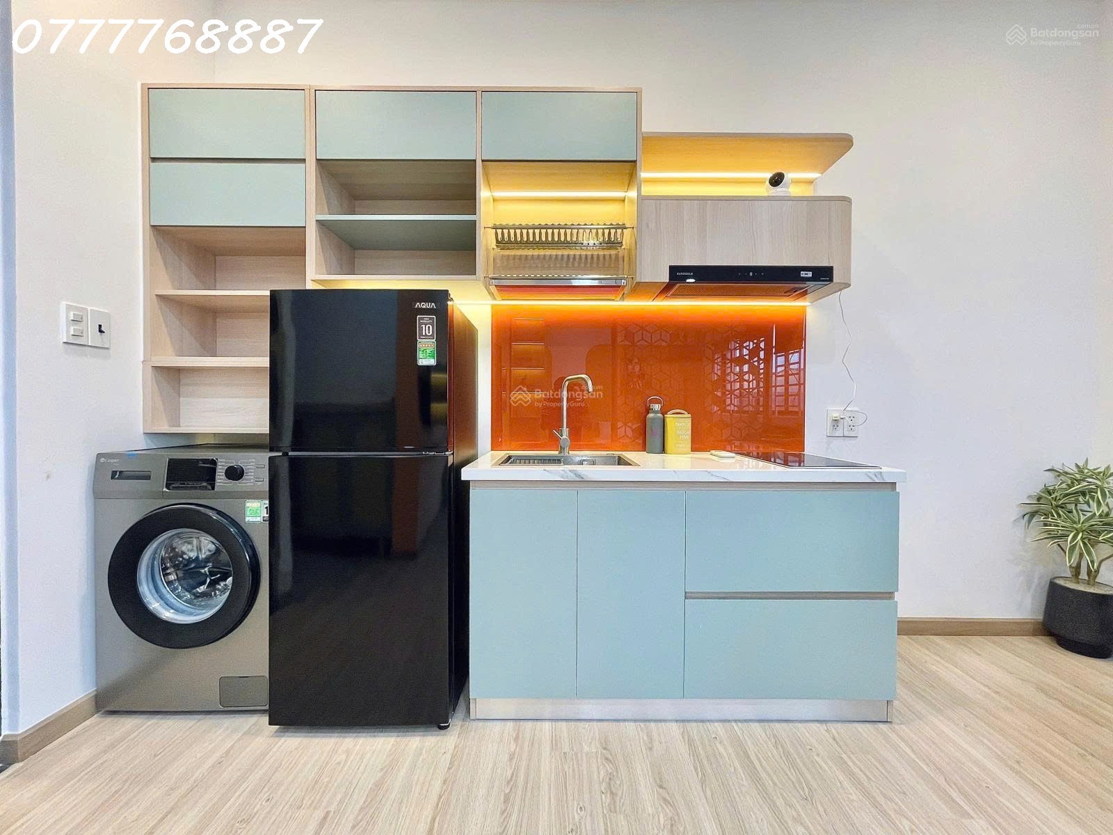 Bán tòa CHDV cao cấp Tân Bình gần sân bay cho thuê khoán 100tr/ tháng 4