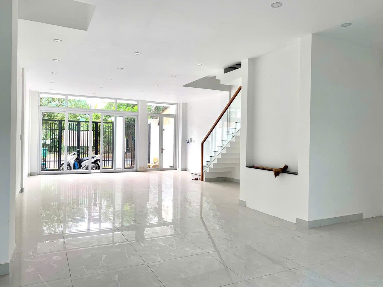Cho thuê Nhà mặt tiền Quận 9, Hồ Chí Minh, Diện tích 140m², Giá 25 Triệu/tháng 3