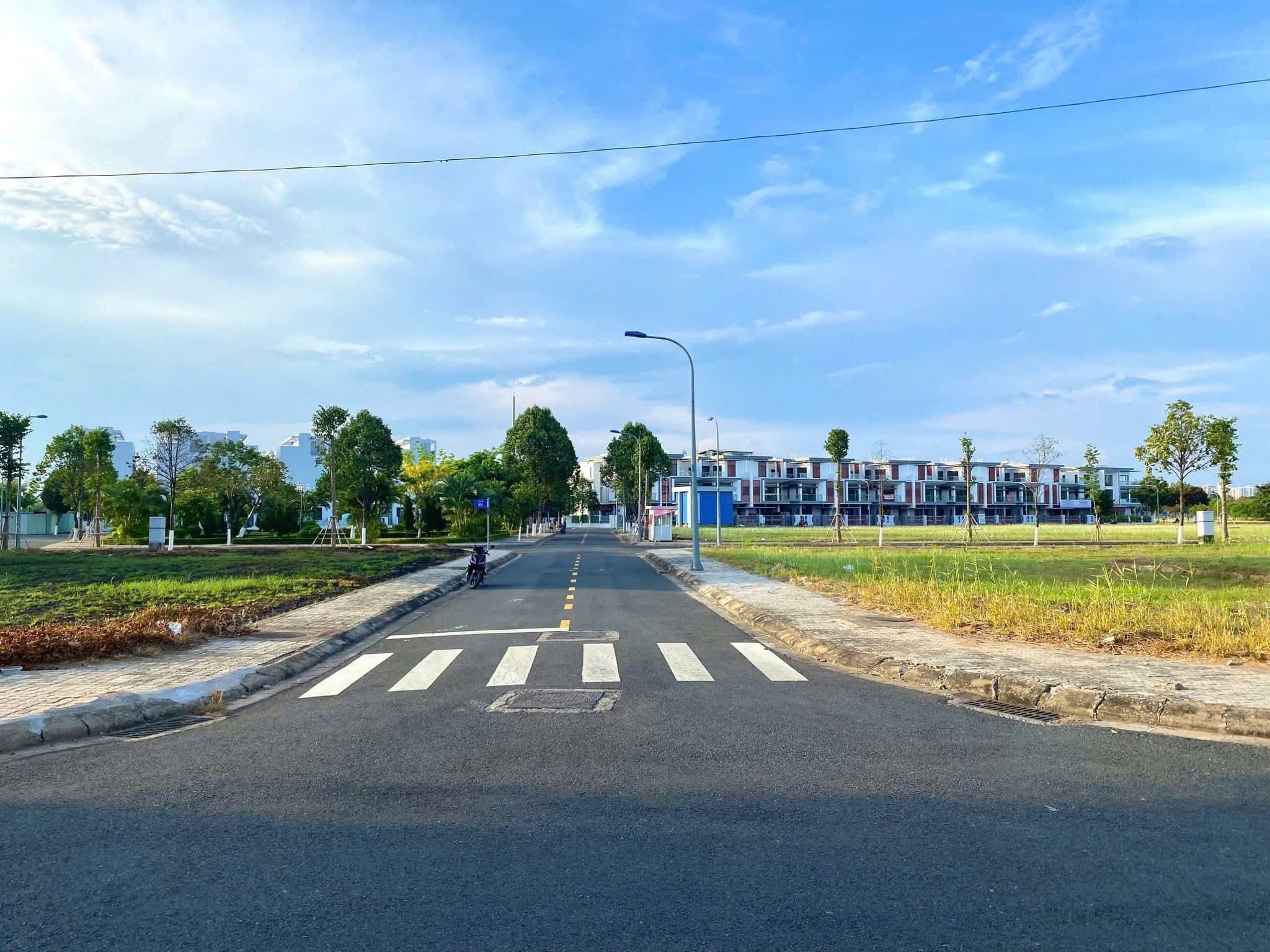Cần bán Đất Phường Trường Thạnh, Quận 9, Diện tích 215m², Giá 15.3 Tỷ 3