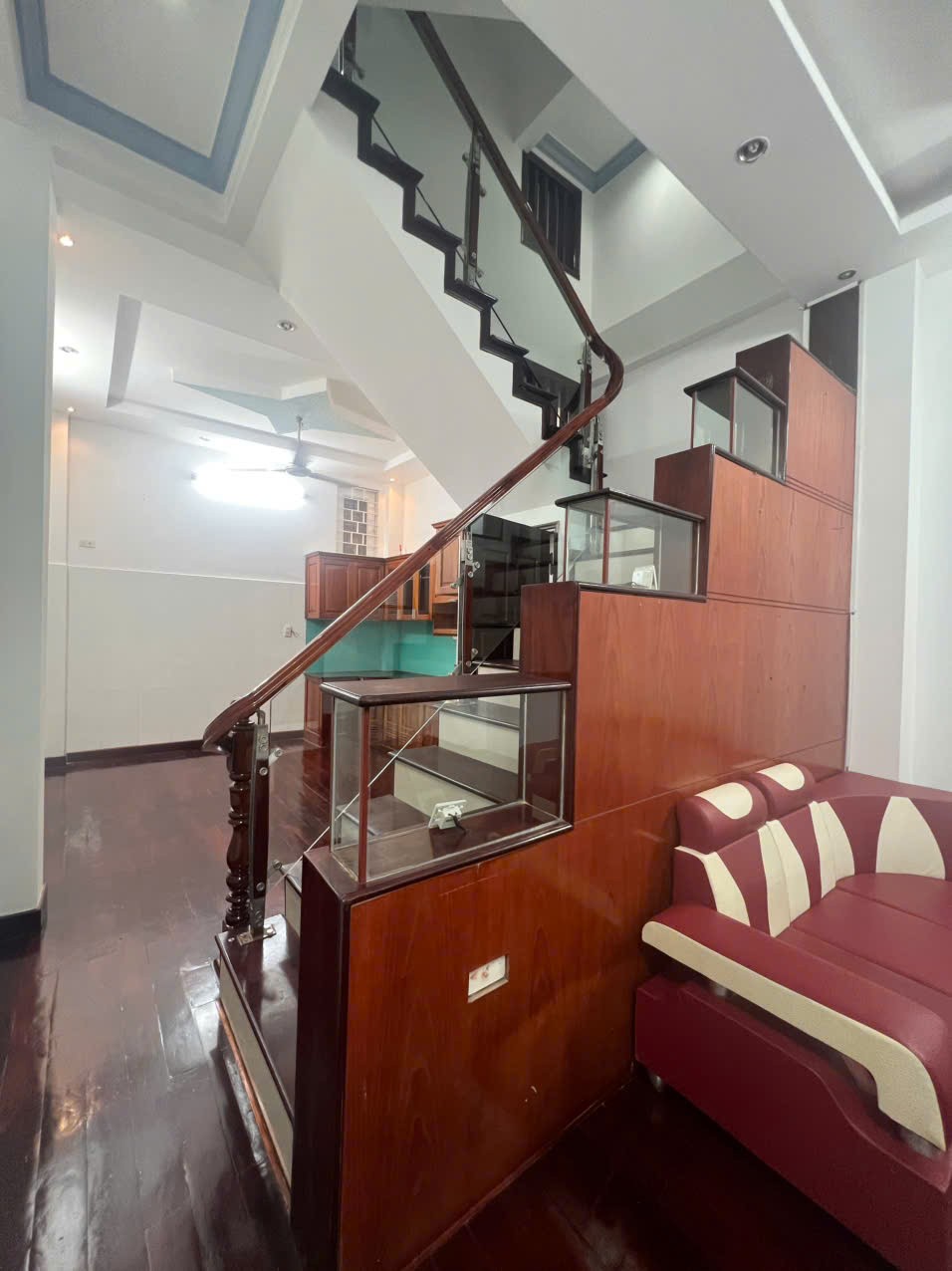 Căn nhà kiên cố TTTP Nha Trang không thể bỏ qua - Chỉ 3 tỷ 6 2