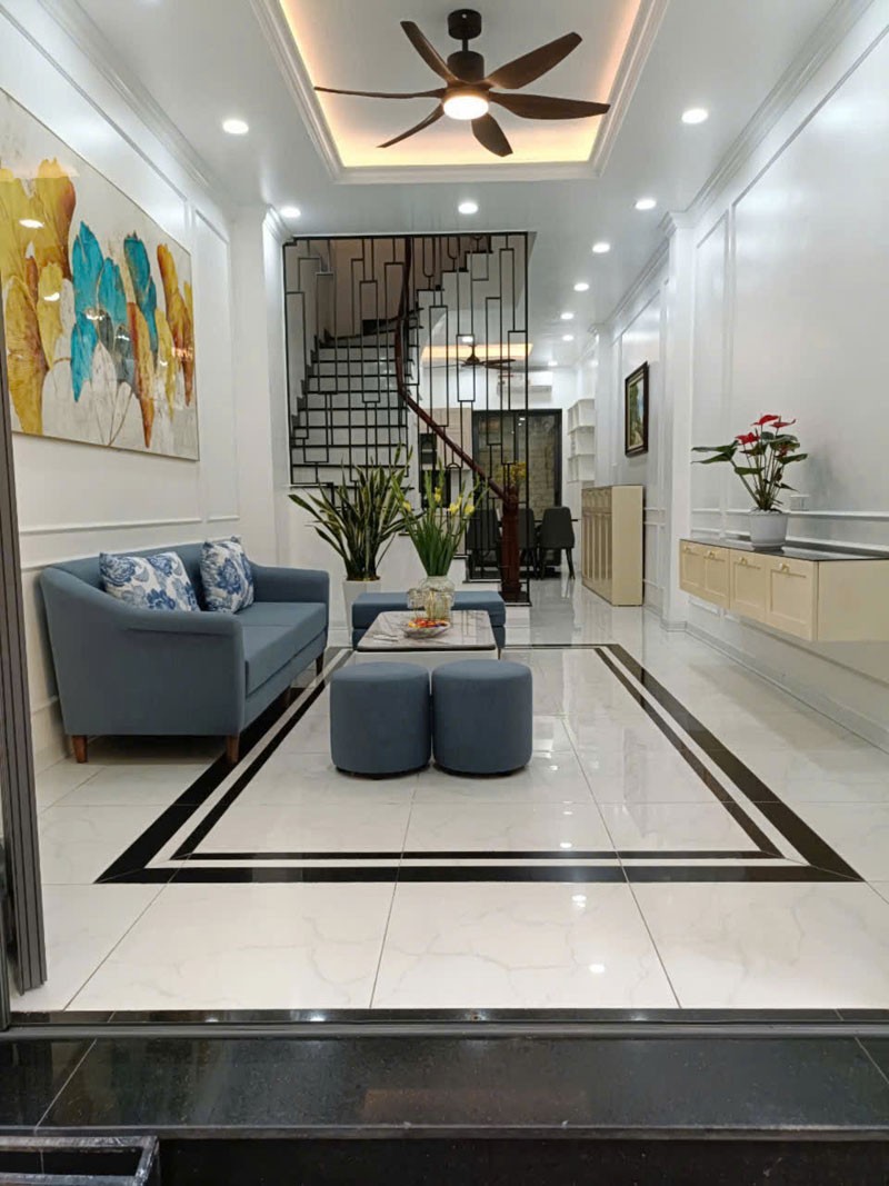 Cần bán 46m2 nhà 4 tầng ngõ 447 Ngọc Lâm. Đường ô tô tránh, có vỉa hè 9