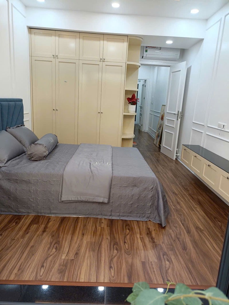 Cần bán 46m2 nhà 4 tầng ngõ 447 Ngọc Lâm. Đường ô tô tránh, có vỉa hè 11