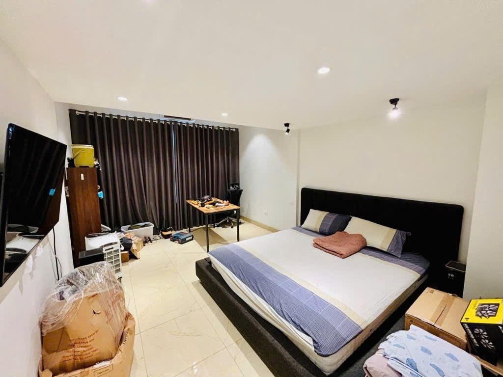 HIẾM VIP HAI BÀ TRƯNG, PHÂN LÔ THÔNG CÁC NGẢ, 2 Ô TÔ NGỦ TRONG NHÀ, Ô CHỜ THANG MÁY 0965549363 3