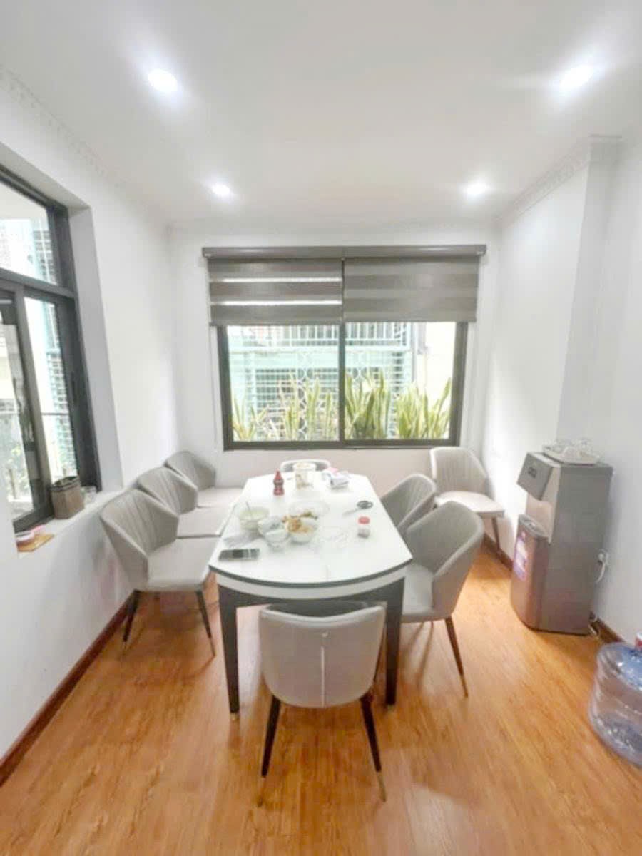 Bán nhà Trần Quang Diệu, Đống Đa - Sổ đỏ 65m xây dựng 5 tầng, thang máy ngõ phân lô 3